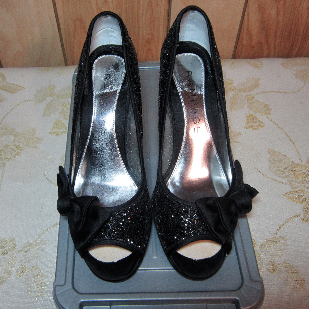 Rampage, 4" Heels, Black, Size 7M
